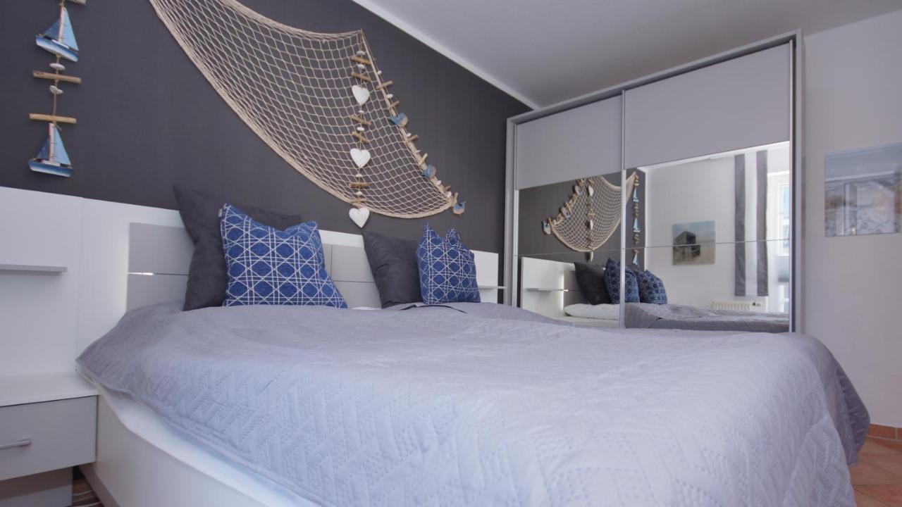 Ferienwohnung Strandkrabbe Баабе Екстериор снимка